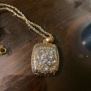 Dallas Cowboys Elegant Gold Plated Pendant Necklace